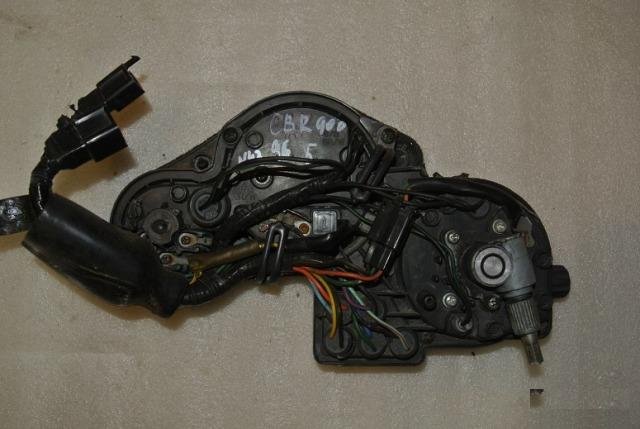 Приборная панель Honda CBR900RR 96 г №43