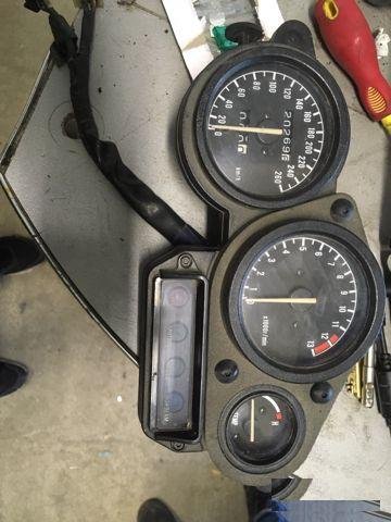 Приборная панель FZR 600