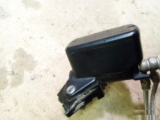 Передняя тормозная машинка honda cbr600 cbr 600 f3