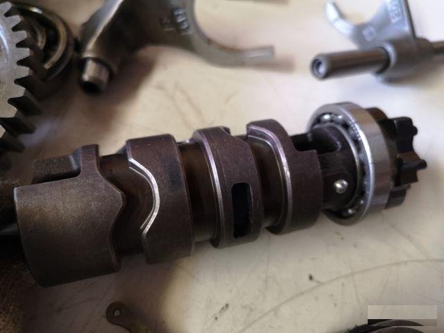 Коробка передач кпп Yamaha R1 04-08 FZ1 Fazer