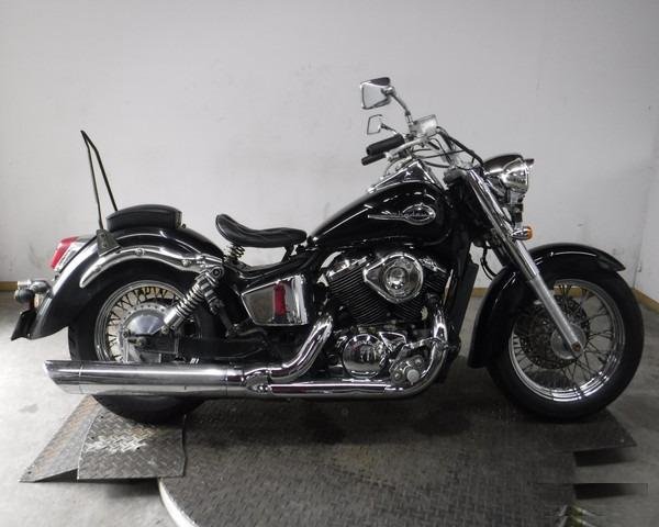 Honda VT 400 shadow
