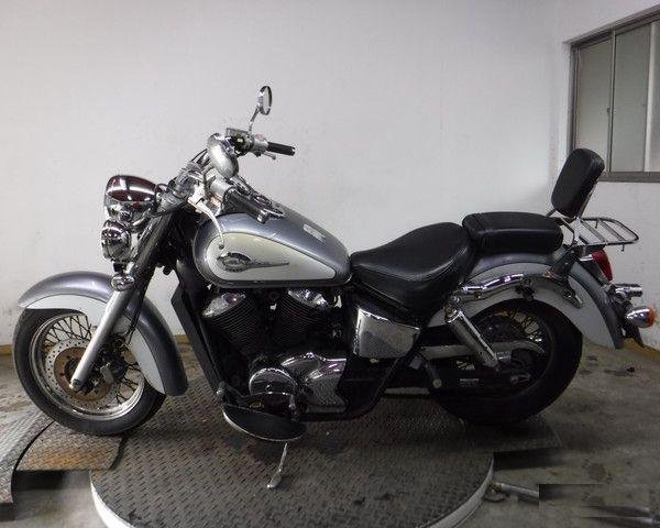 Honda VT 400 shadow