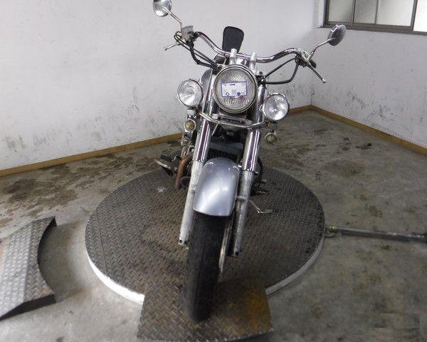 Honda VT 400 shadow