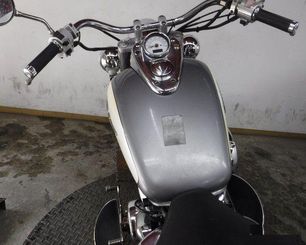 Honda VT 400 shadow