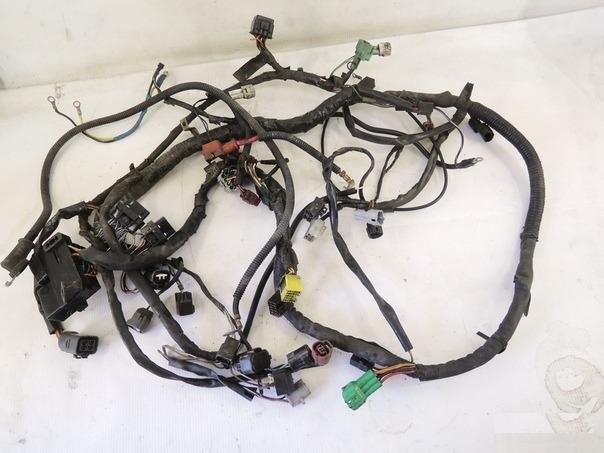 Проводка Suzuki GSX-R1000 K1 2001
