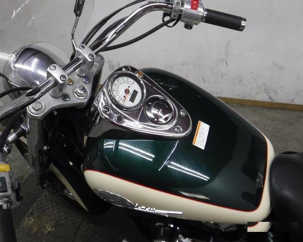 Honda VT 400 shadow