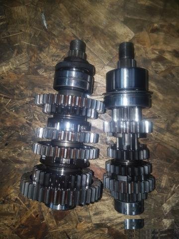 Коробка передач Kawasaki ZZR400-2