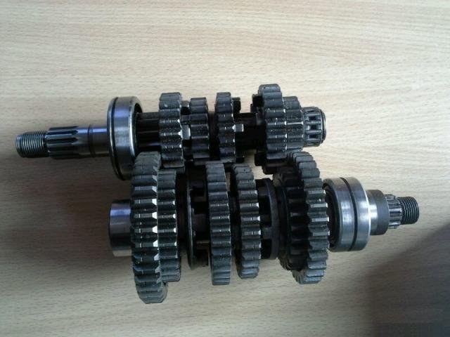 Коробка передач на Kawasaki ZZR 400-600 1-2