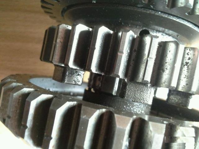 Коробка передач на Kawasaki ZZR 400-600 1-2