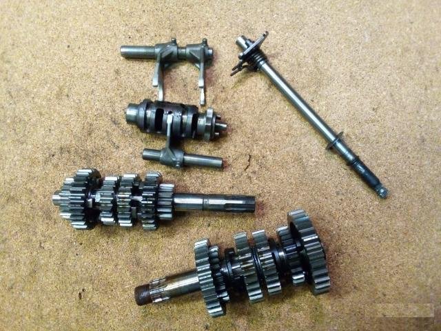 Кпп коробка передач suzuki sv650 sv 650 1999