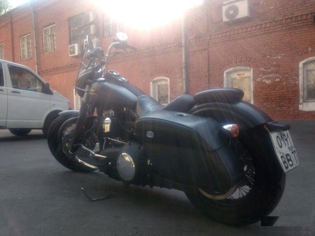 Harley-Davidson Dyna Street Bob