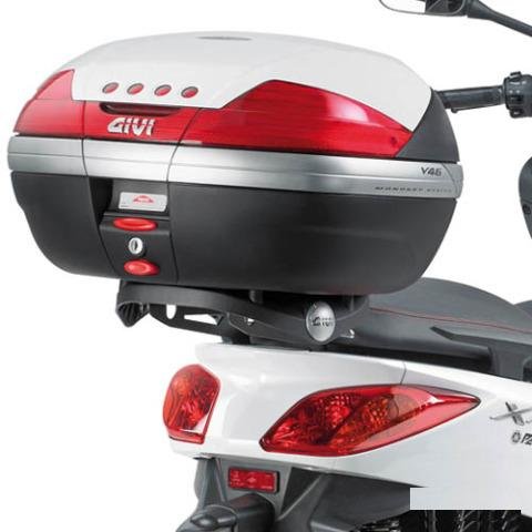 Крепеж центрального кофра Yamaha X-MAX 125 / 250