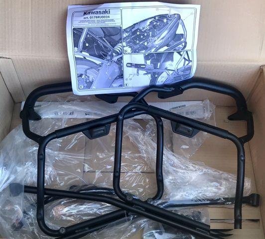 Крепеж боковых кофров Kawasaki Versys 650