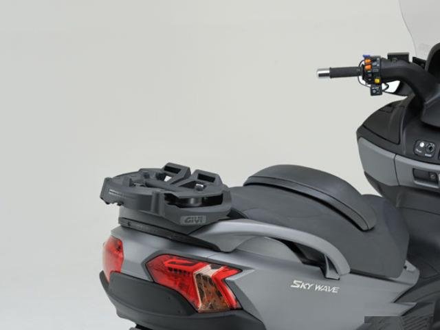 Крепеж центрального кофра Suzuki Burgman AN 650