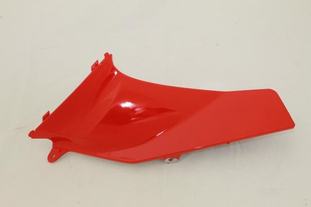 Пластик бака правый Honda CBR600RR 2003-2004