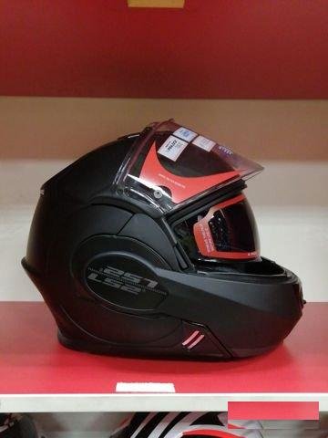 Шлем модуляр LS2 FF399