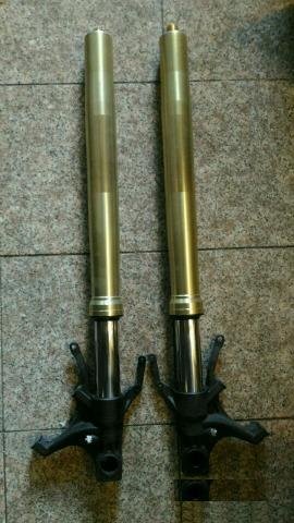Перья вилки для Yamaha R1 2004-2006г