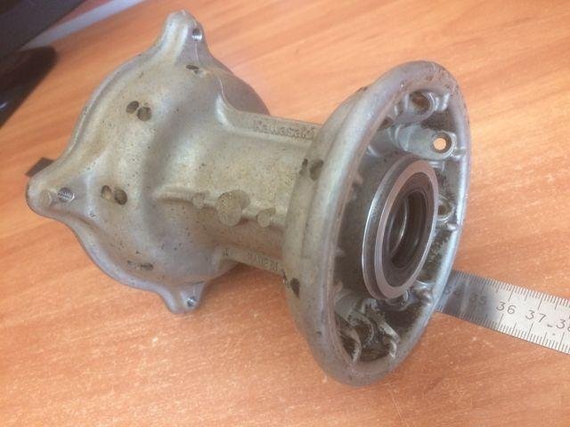 Ступица передняя Kawasaki KX 500/250/125, 36 спиц
