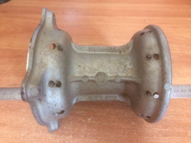 Ступица передняя Kawasaki KX 500/250/125, 36 спиц