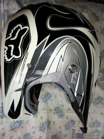 Шлем FOX. V3 pilot Race Helmet Black