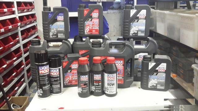 Масло Liqui Moly 10W30 4T street 1л. мотоциклетное