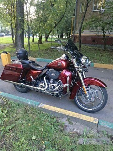 Harley Davidson Road King CVO