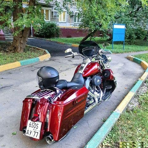 Harley Davidson Road King CVO