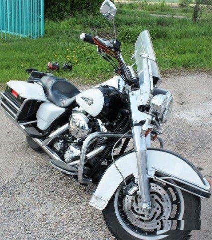 Мотоцикл Harley-Davidson Road King Police США