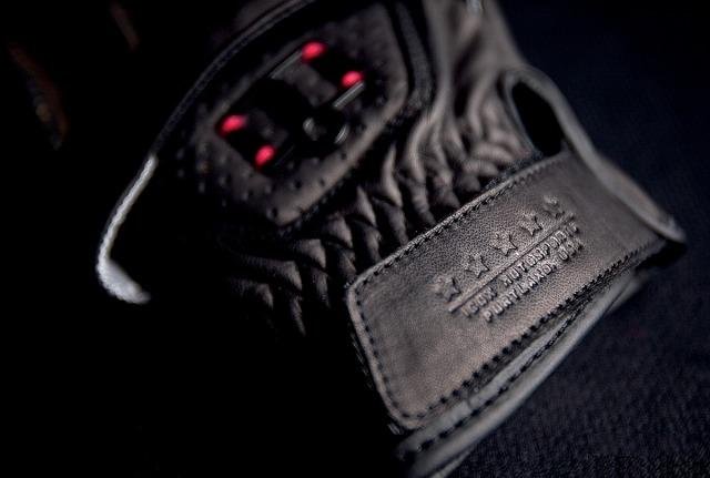 Перчатки icon 1000 rimfire glove black