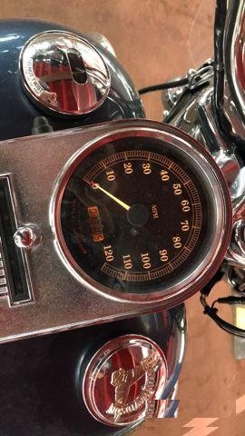 Harley Davidson road king 2003