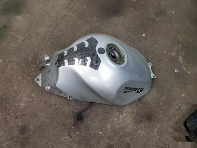 Kawasaki zzr400 zzr600 бак
