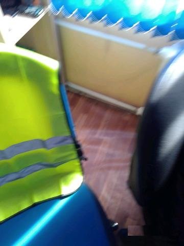 Жилет со световозвращающими полосами
