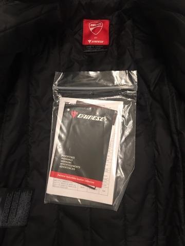 Куртка женская Ducati