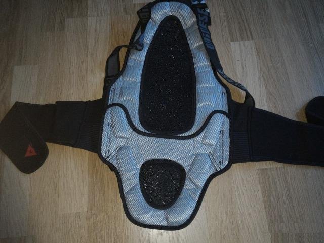 Защита спины wave AIR 11 dainese