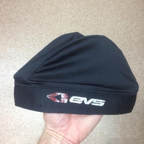 Подшлемник EVS Sweat Beanie