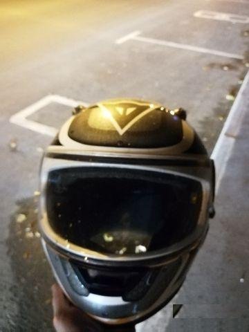 Шлем Dainese