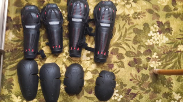 Продам экипировку для двоих