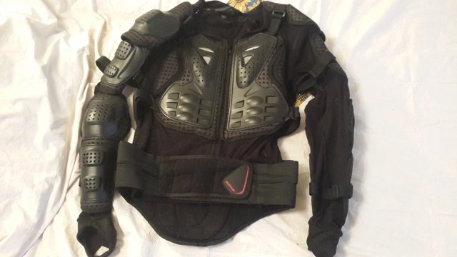 Продам экипировку для двоих