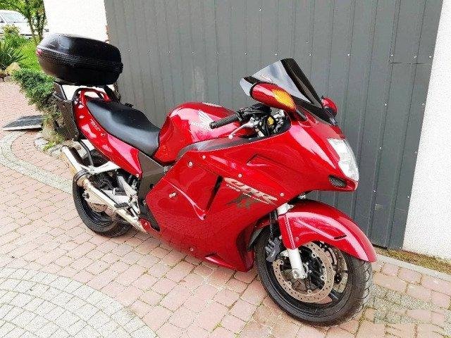 Honda cbr 1100xx запчасти