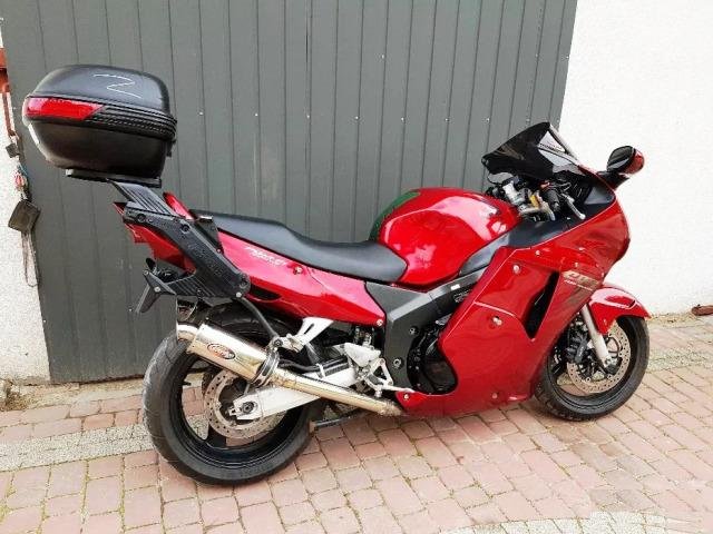 Honda cbr 1100xx запчасти