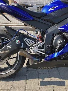 Yamaha R6