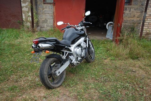 Yamaha FZ6 n
