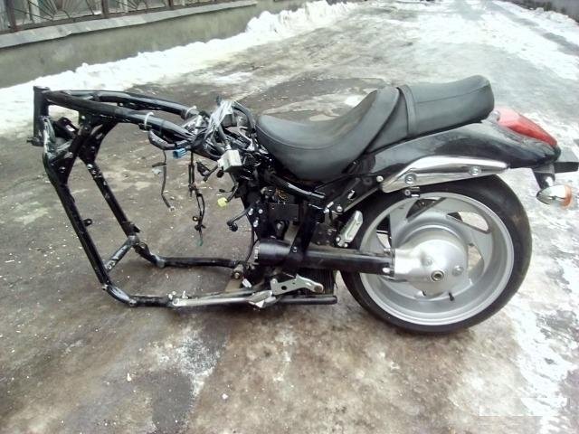 Запчасти на Suzuki Boulevard M109R
