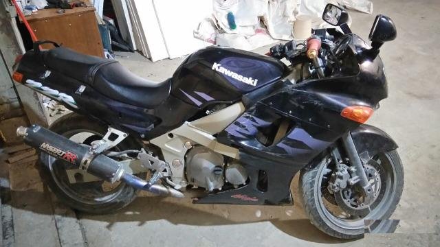 Kawasaki zzr400 2 1996 разбор