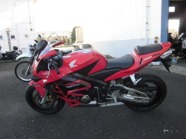 Honda CBR600RR 2003г неисправный