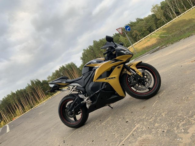 Honda CBR 600RR 2009г
