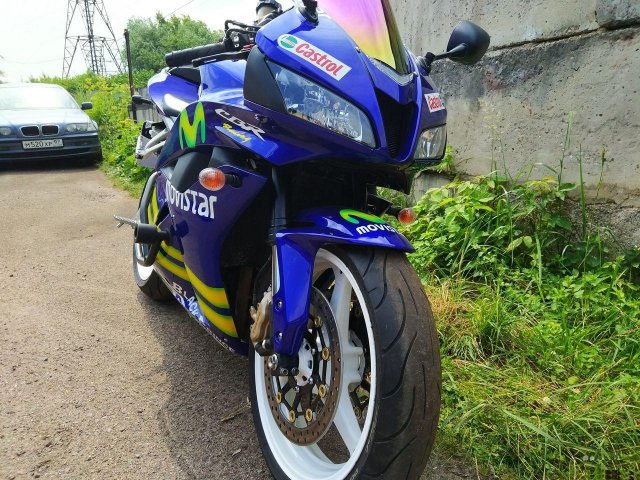 Honda cbr 600 rr