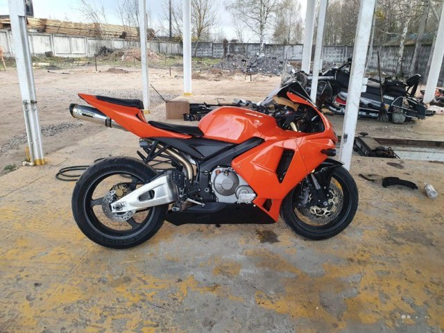 Honda cbr600rr 2006г.в