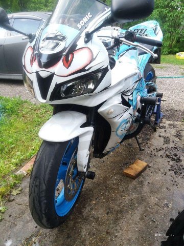 Honda CBR 600 RR