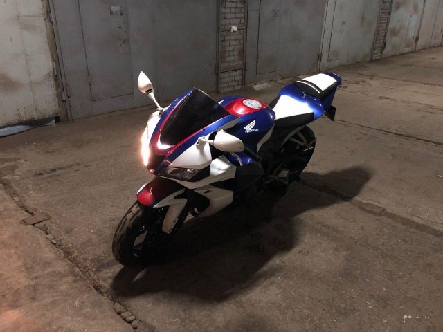 Honda CBR 600 RR 2007 год